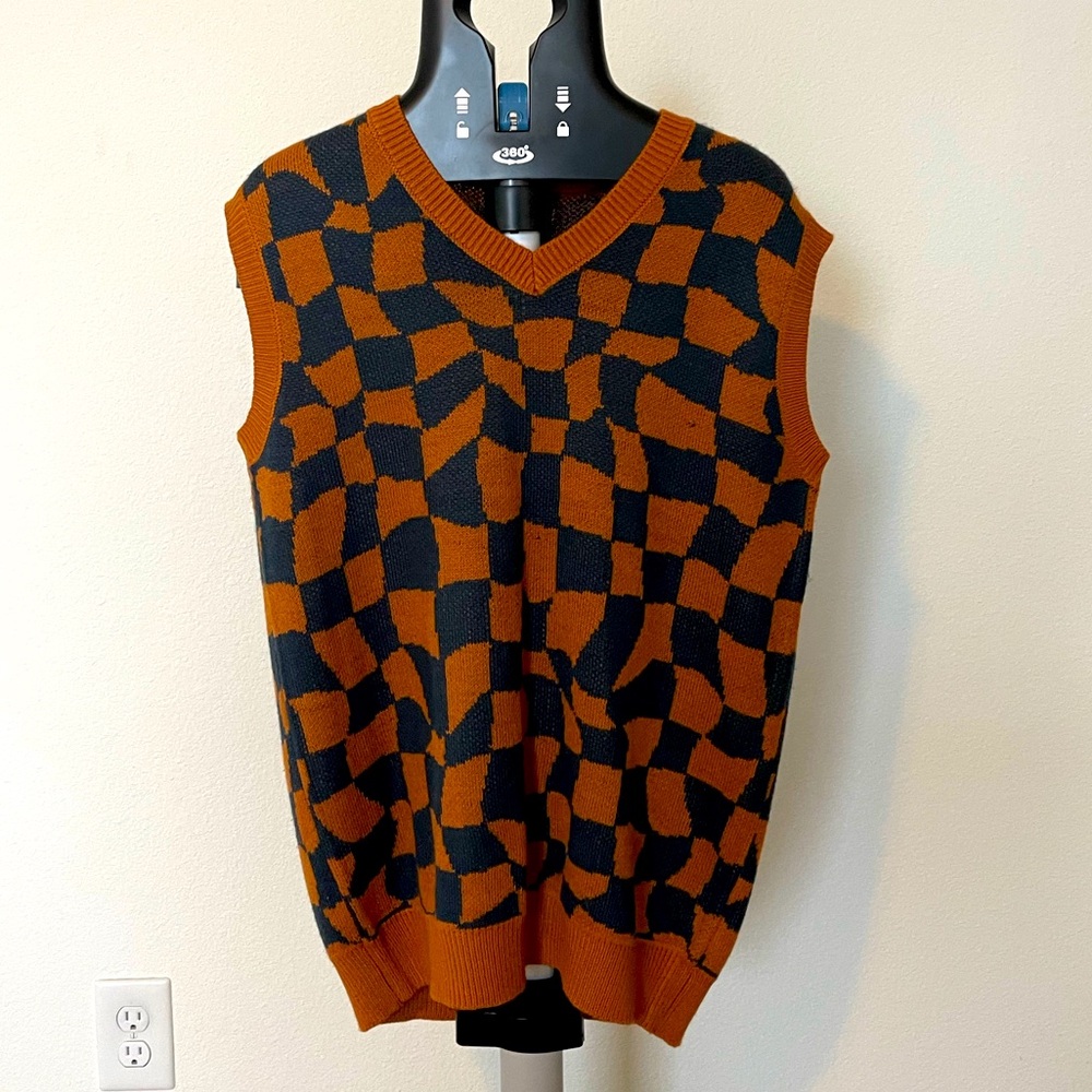 Checkered Sweatervest